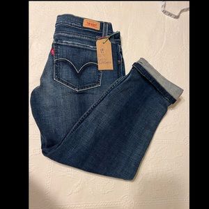 Levi’s Capri 524 size 7